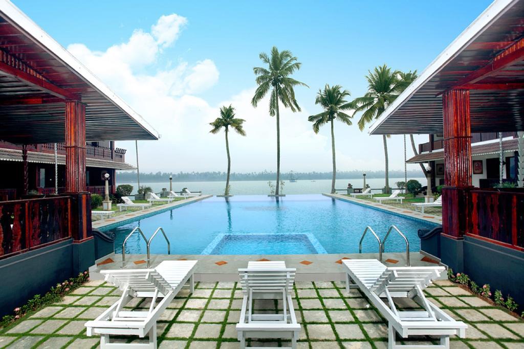 Sealagoon Health Resort Cherai Kochi Værelse billede