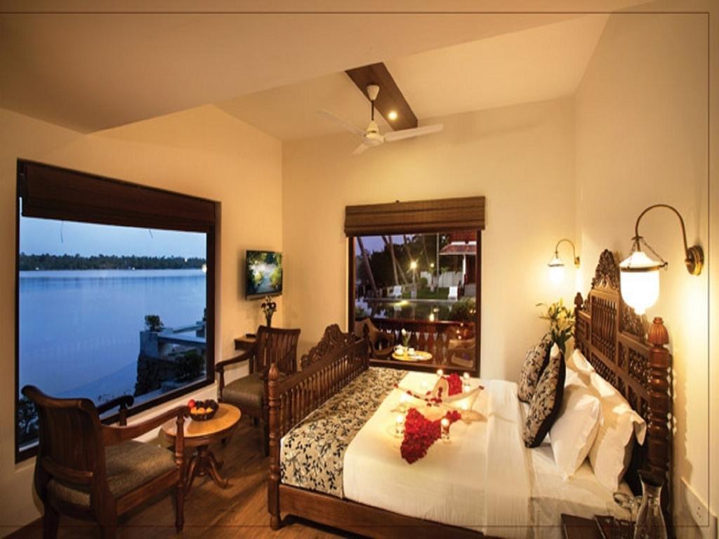 Sealagoon Health Resort Cherai Kochi Værelse billede