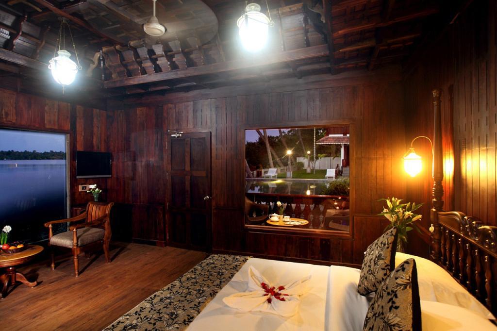Sealagoon Health Resort Cherai Kochi Værelse billede